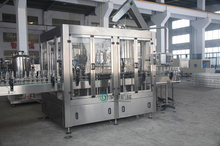 CE Standard Electric Driven Juice Glass Bottle Filler 3000 BPH - 14000 BPH
