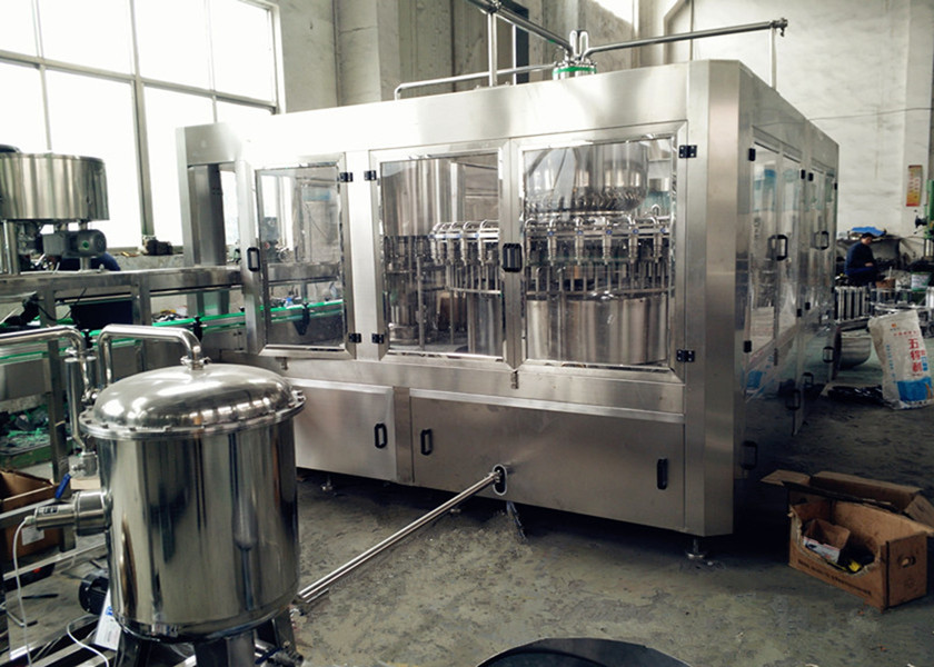Touch Screen Fruit Juice Juice Bottling Equipment / Making Machine CE Certification