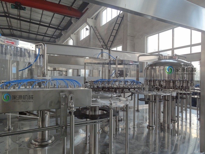 Automatic Beverage Filling Machine , Electric Driven  Soda Filling Line