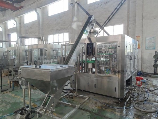 Carbonated Drink Automatic Glass Bottle Filling Machine 8000BPH with Crown Cap 2